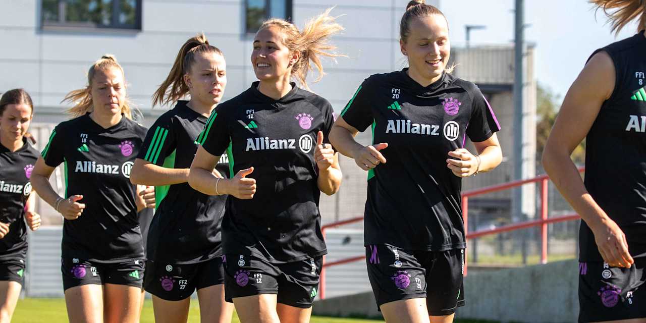 Training FC Bayern Frauen Schueller