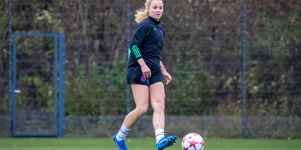 FC Bayern Frauen, AS Rom