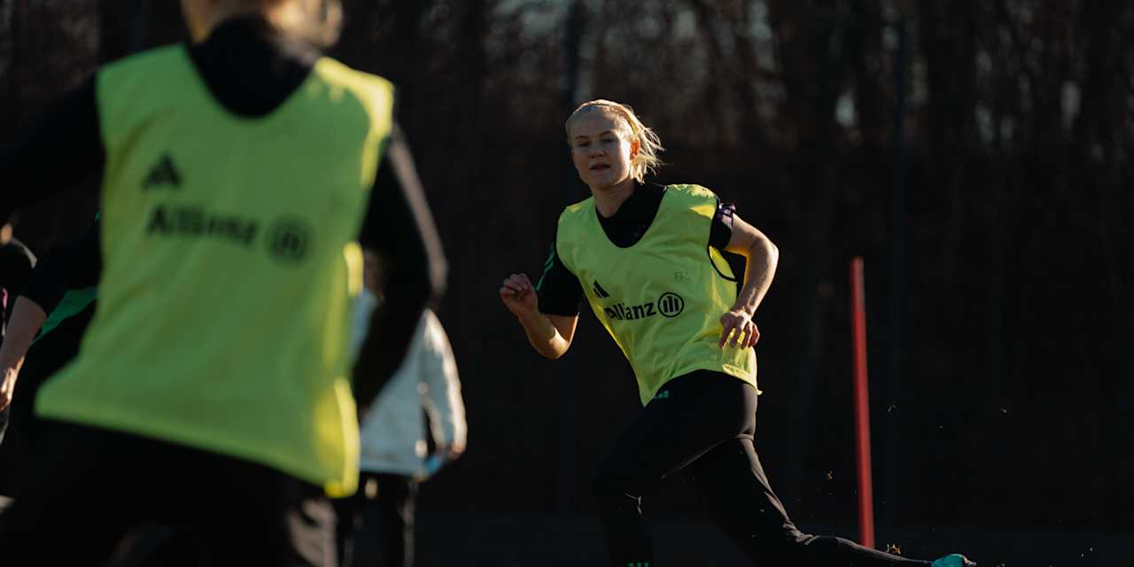 FC Bayern Frauen, Ajax Amsterdam