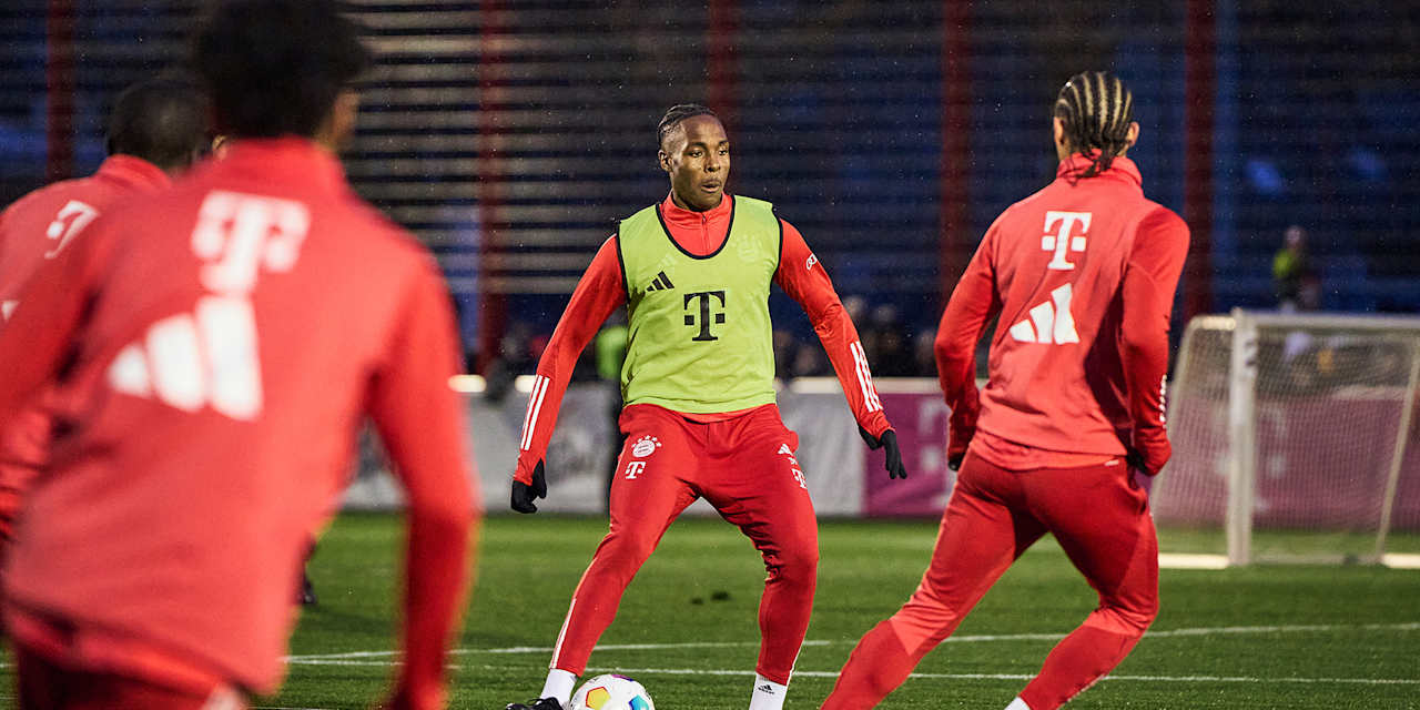 Öffentliches Training des FC Bayern an der Säbener Straße