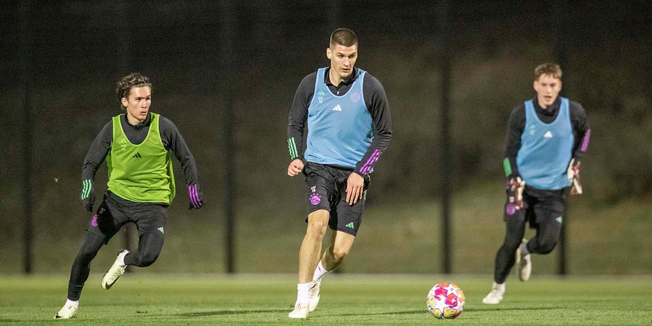 FC Bayern U19, Karlsruher SC, Vorbereitung, Training