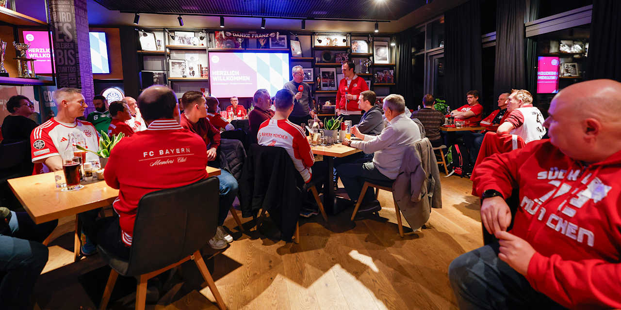 Quiz del FC Bayern para los socios en el Clubheim *1900