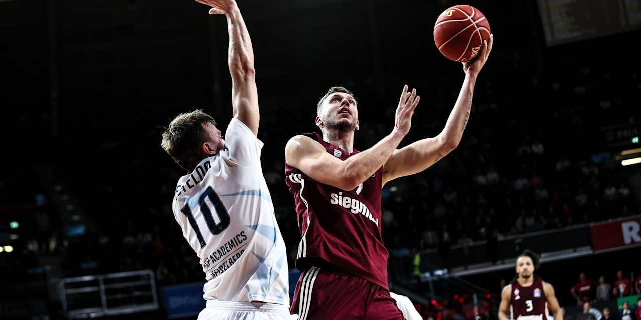 Niklas Wimberg vom FC Bayern gegen Heidelberg im BBL-Hinspiel