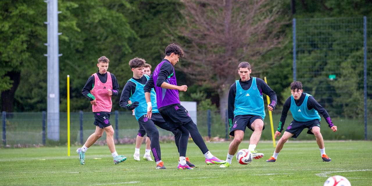 FC Bayern U17, Training, Vorbereitung, VfB Stuttgart