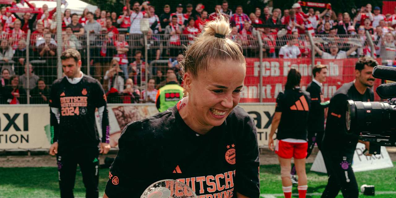 Giulia Gwinn nach dem Spiel bei Bayer 04 Leverkusen
