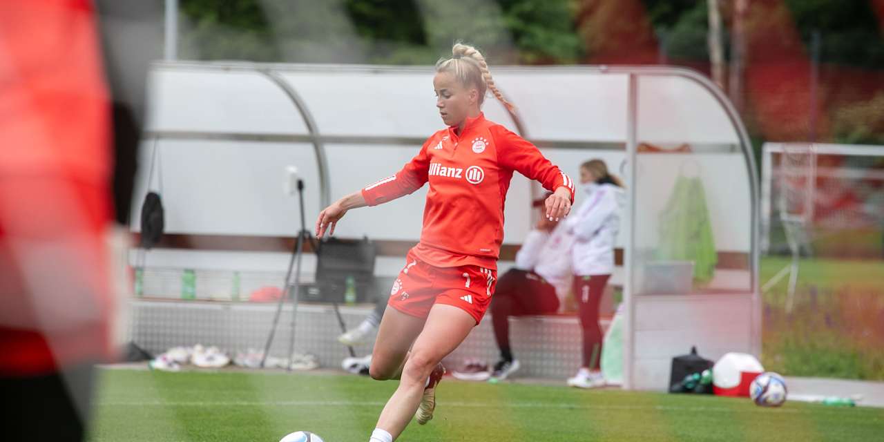 Giulia Gewinn vom FC Bayern München im Training