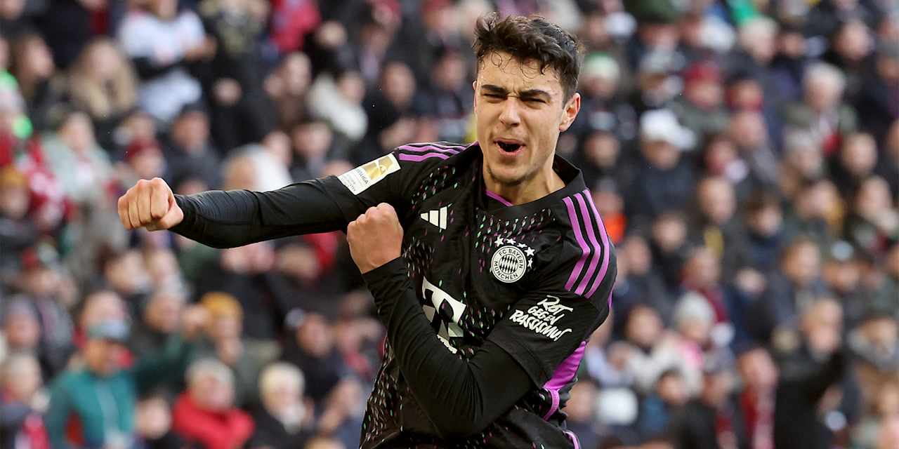 Aleksandar Pavlović celebrates his first Bundesliga goal in January 2024 at Augsburg