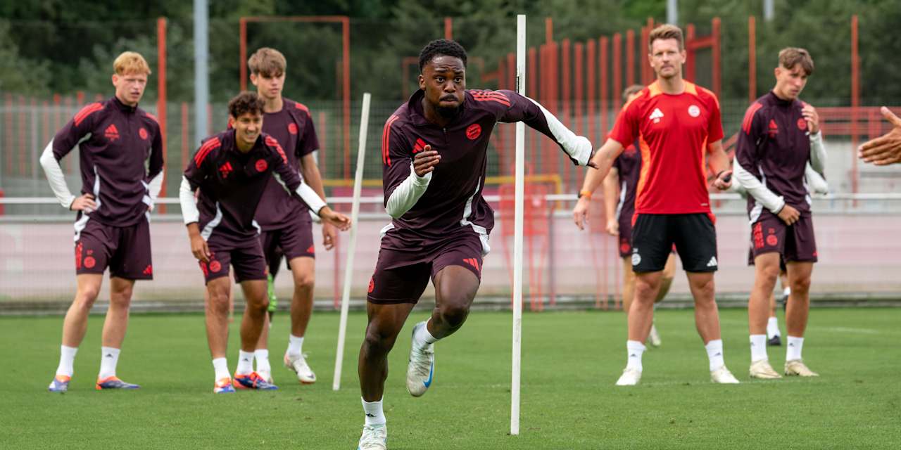 Training der FC Bayern Amateure vor dem Regionalliga-Spiel gegen die SpVgg Bayreuth.
