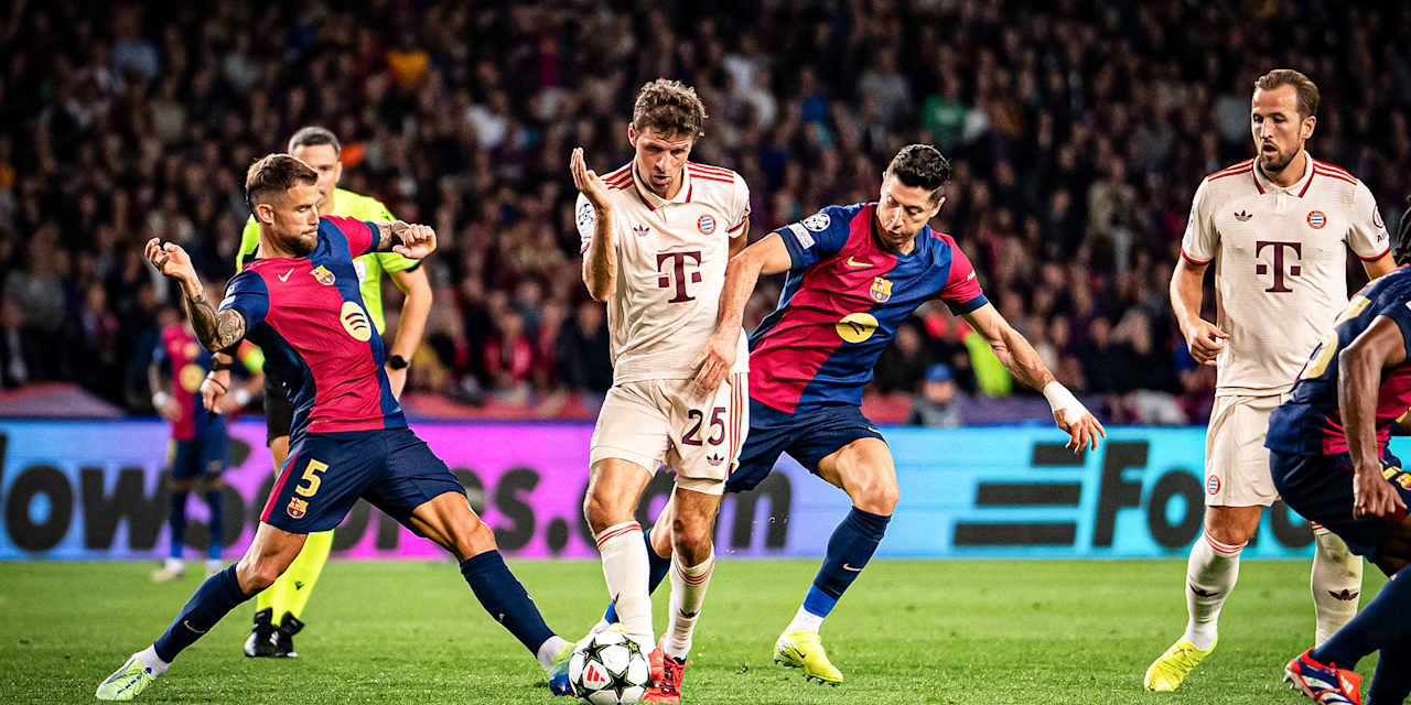 Szene aus dem Spiel zwischen FC Bayern und FC Barcelona