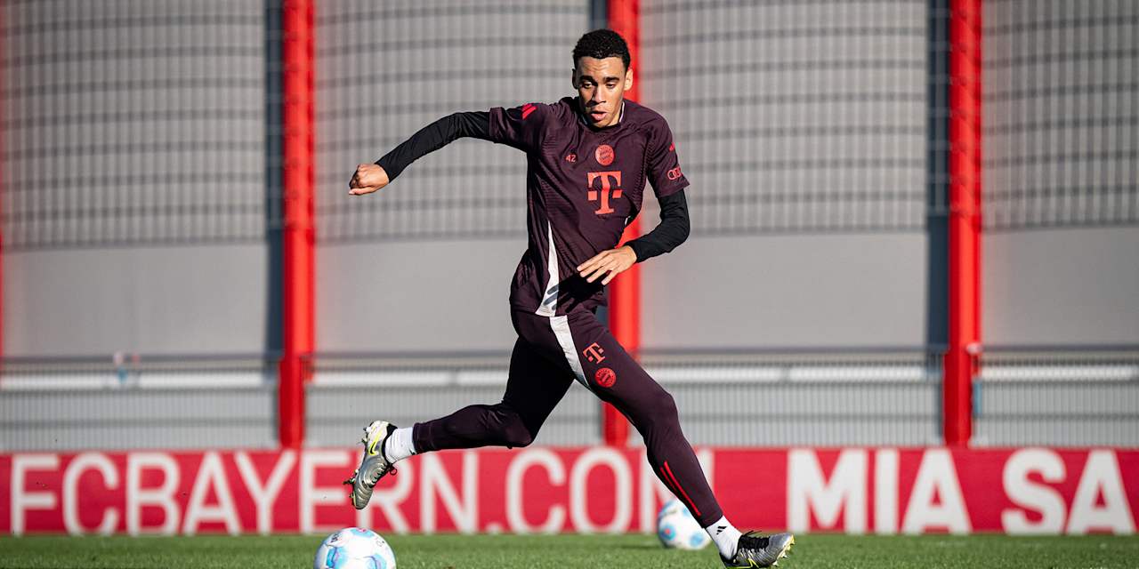 Bayern training before DFB Cup game at Mainz