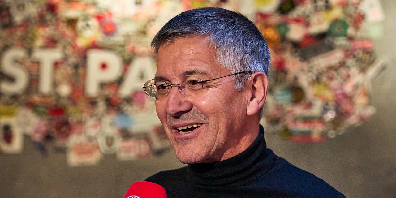 Herbert Hainer mesa reservada FC Bayern St. Pauli