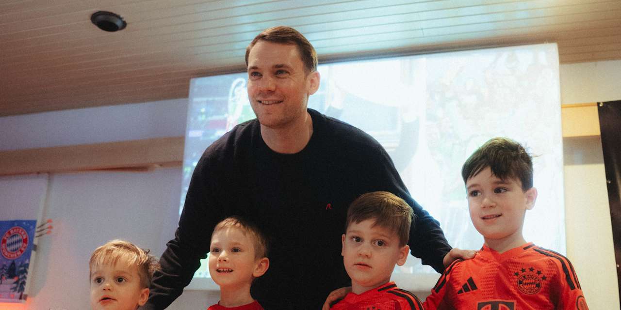 Manuel Neuer Fanclubbesuche