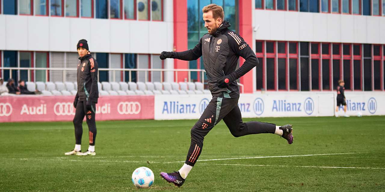 Harry Kane practising his finishing at a Bayern training session