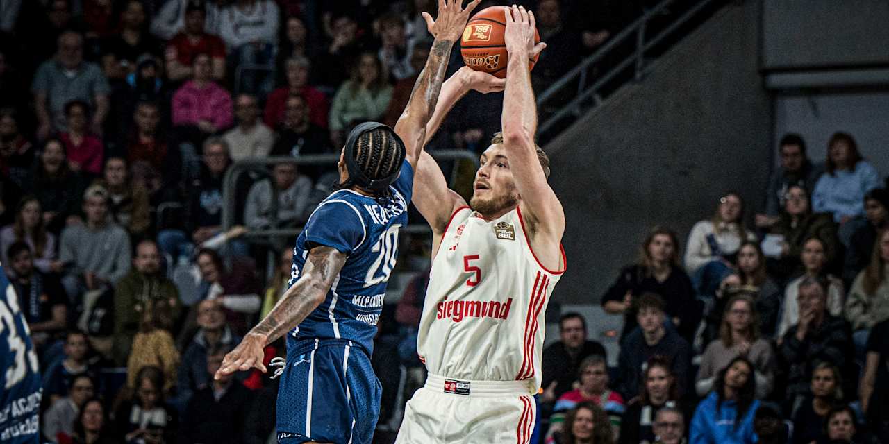Niels Giffey mit herausragender Leistung beim Sieg im BBL-Spitzenspiel gegen Heidelberg