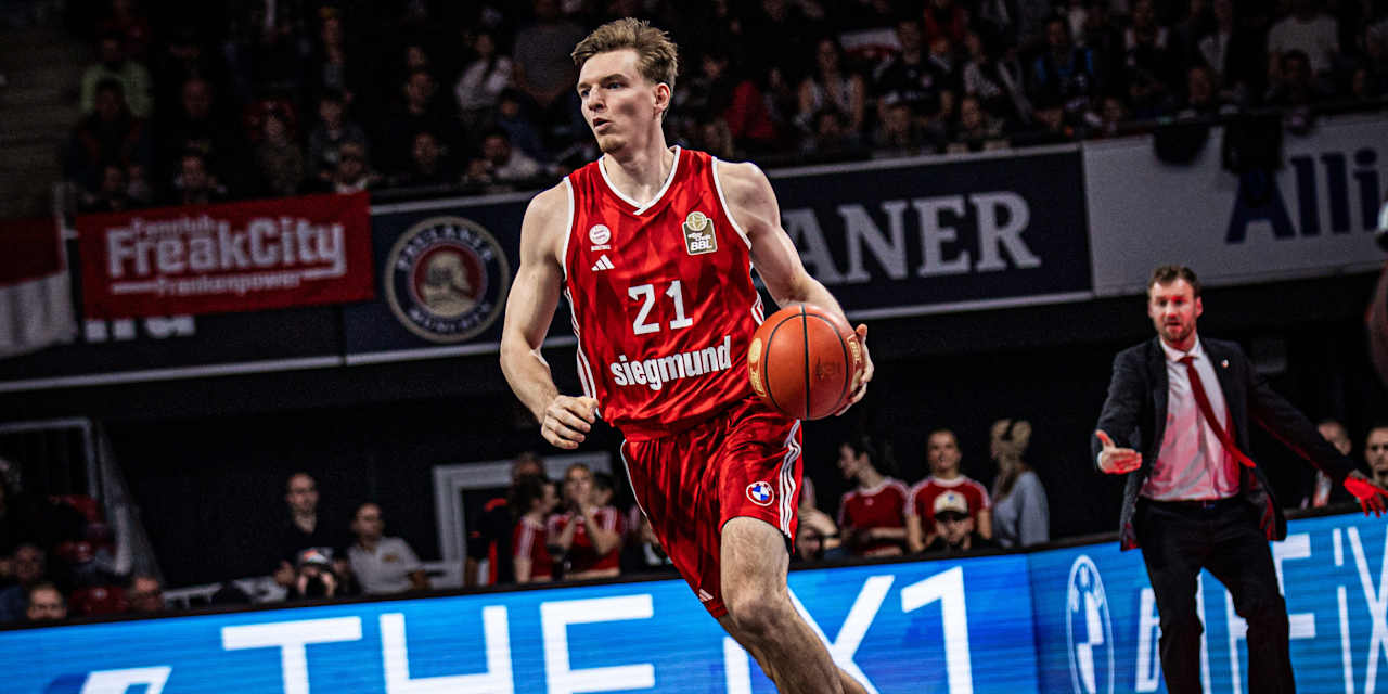 Justus Hollatz gibt gegen Bamberg sein Debüt für den FC Bayern Basketball