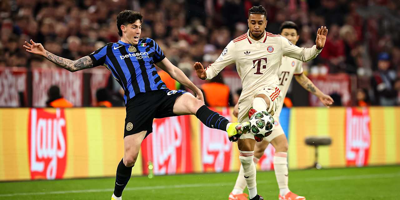 Michael Olise im Zweikampf mit Inters Bastoni