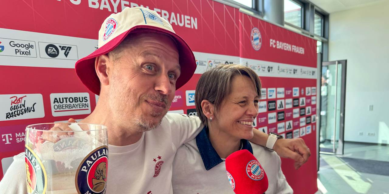Alexander Straus und Bianca Rech beim Interview nach dem Spiel gegen den SC Freiburg