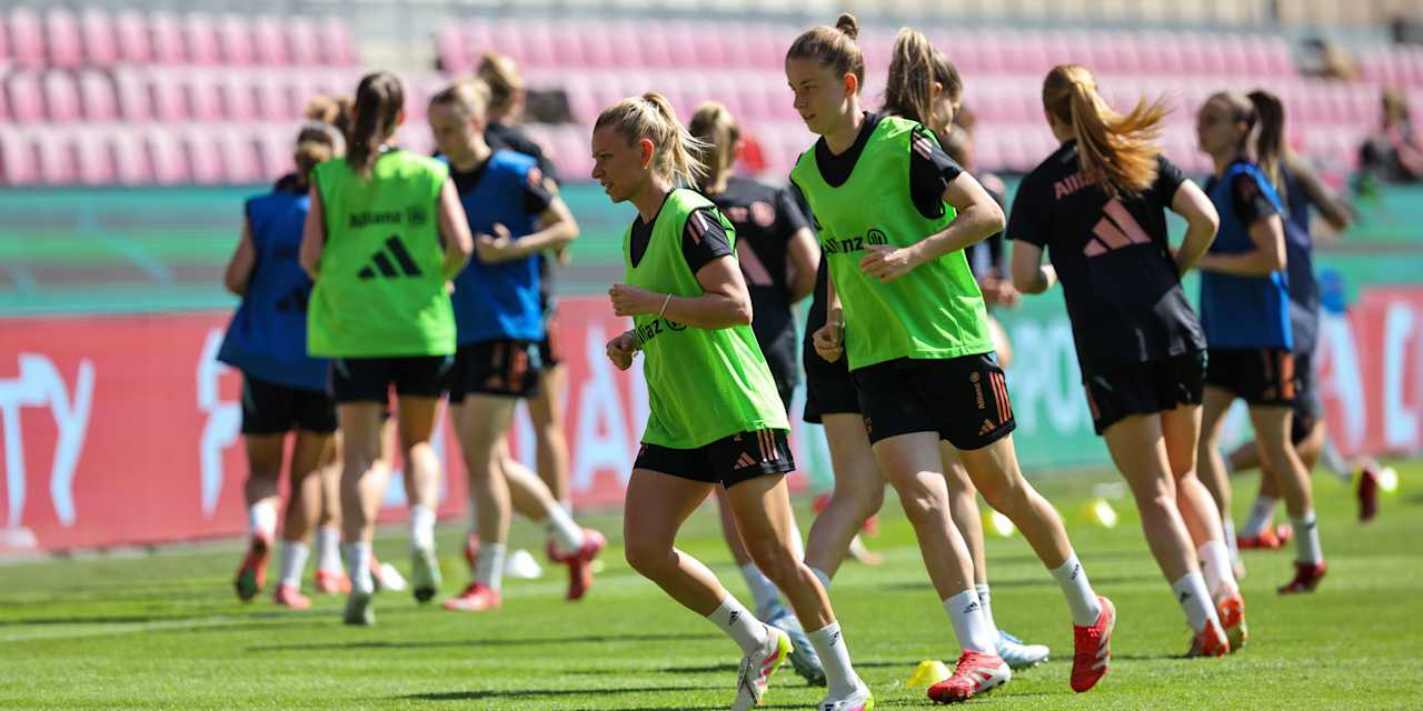 FC Bayern Women training before the DFB Cup final against Werder Bremen.