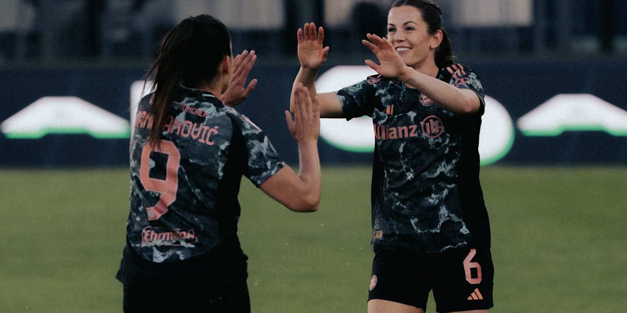 FC Bayern Women, Ajax, World Sevens Football