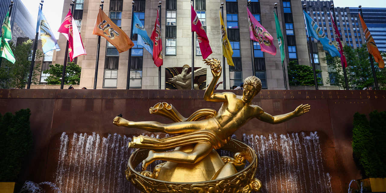 The Rockefeller Centre with the famous statue of Prometheus