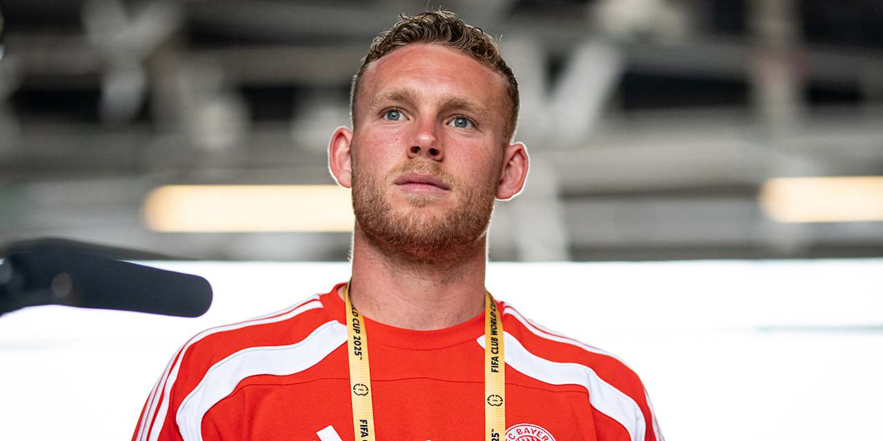 Porträtfoto von FC Bayern-Torwart Daniel Peretz