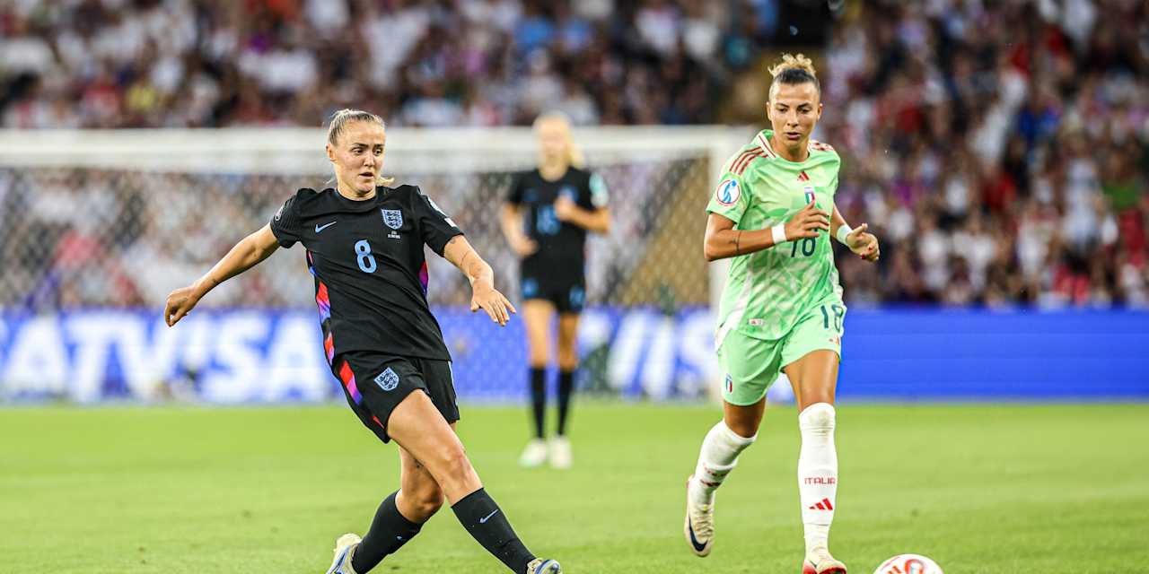 Georgia Stanway und Arianna Caruso im Halbfinale der EM.