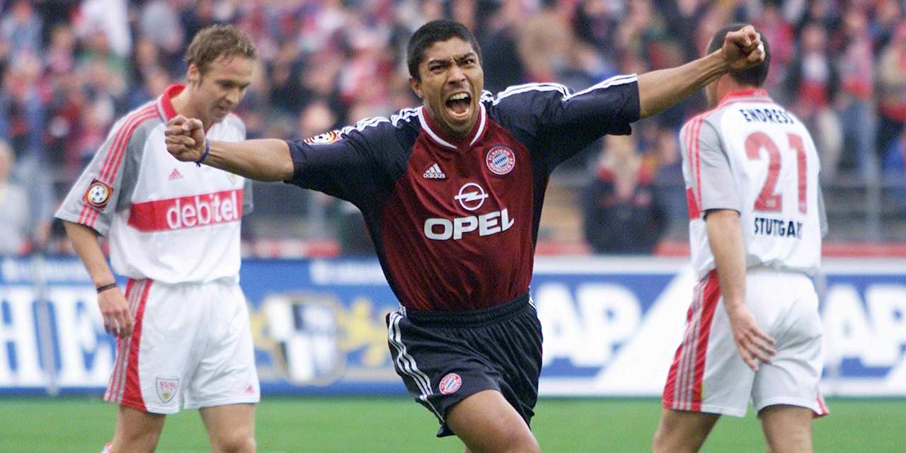 Giovane Elber jubelt im FC Bayern-Trikot gegen den VfB Stuttgart