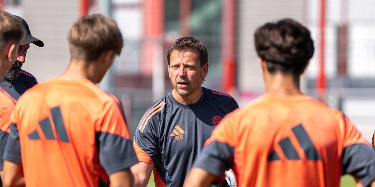 Holger Seitz im Training der FC Bayern Amateure.