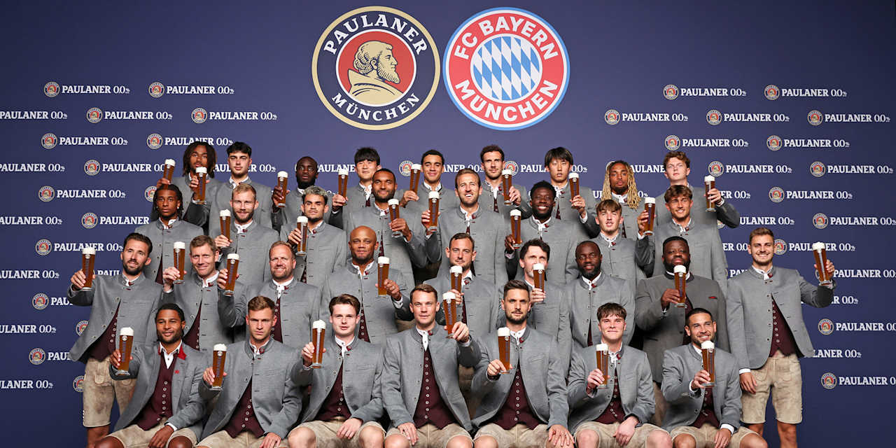 FC Bayern Lederhosen Paulaner