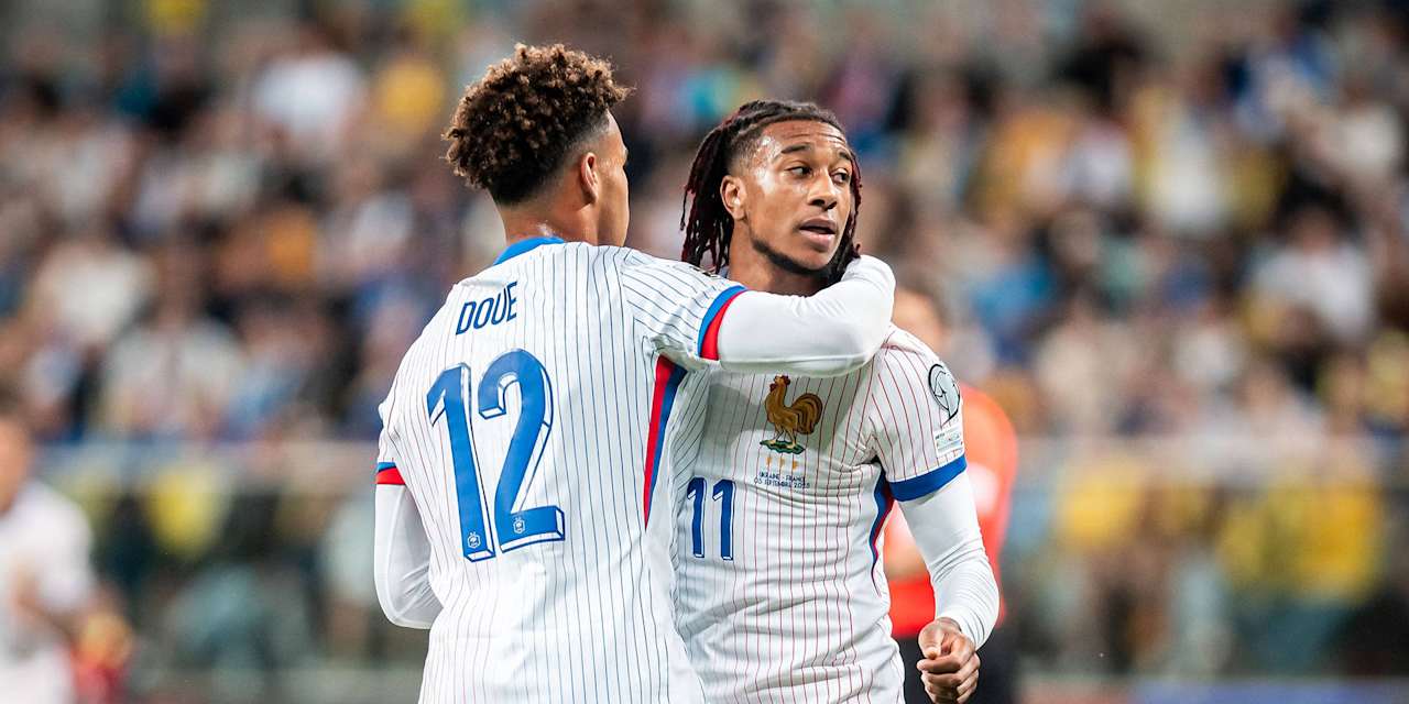 Michael Olise celebrates his goal in the international between France and Ukraine.