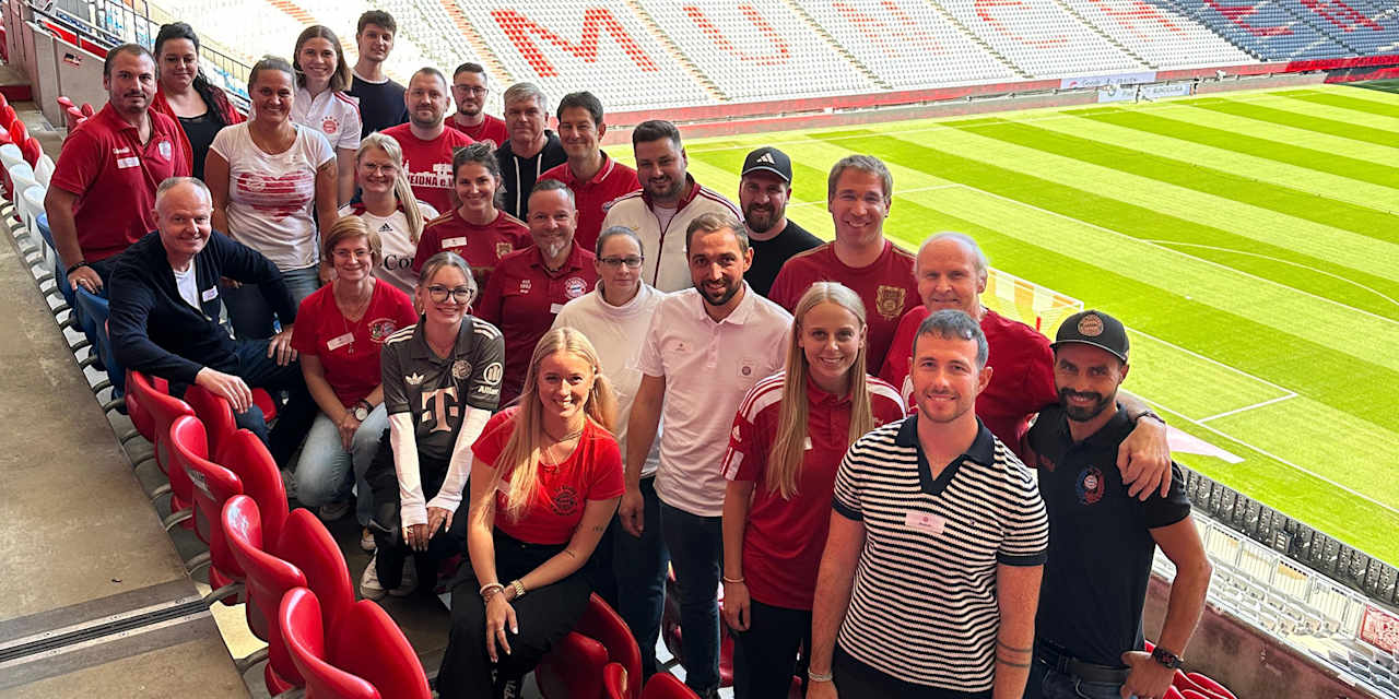 Youth managers of FC Bayern fan clubs visiting the Allianz Arena