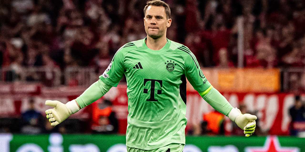 Manuel Neuer jubelt während des Heimspiels des FC Bayern zum Auftakt in die Champions League gegen den FC Chelsea