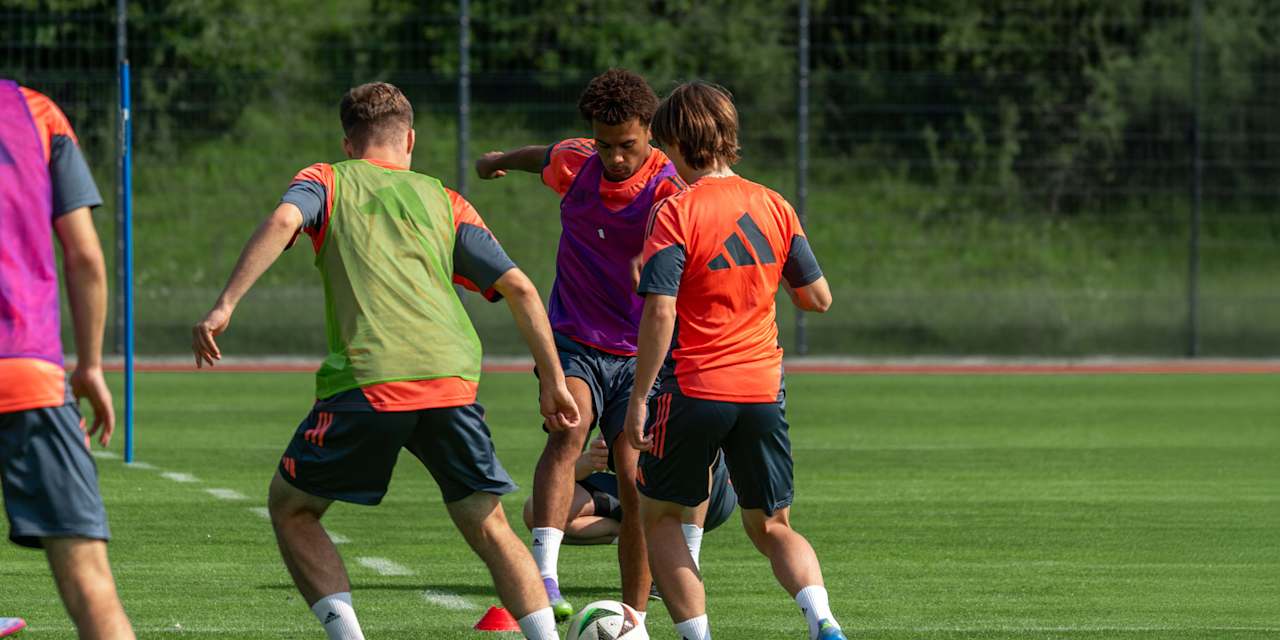 Sadiki Chemwor im Training der U19 des FC Bayern.