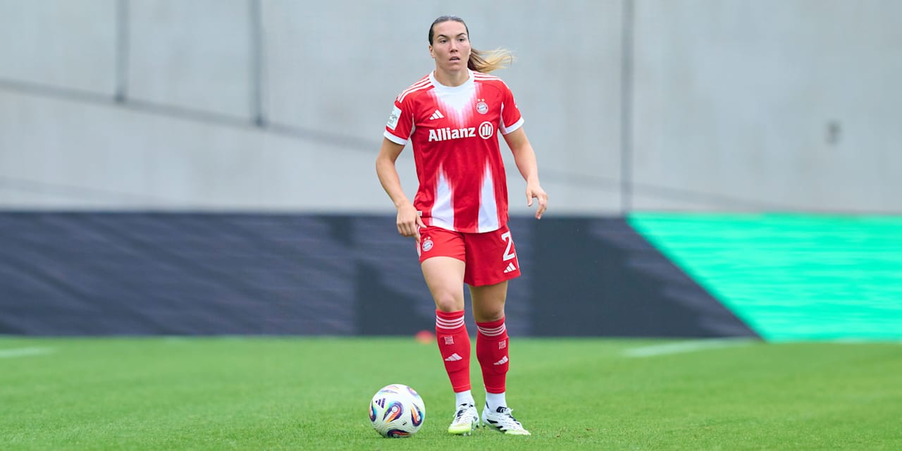 Vanessa Gilles während einer Partie am FC Bayern Campus.