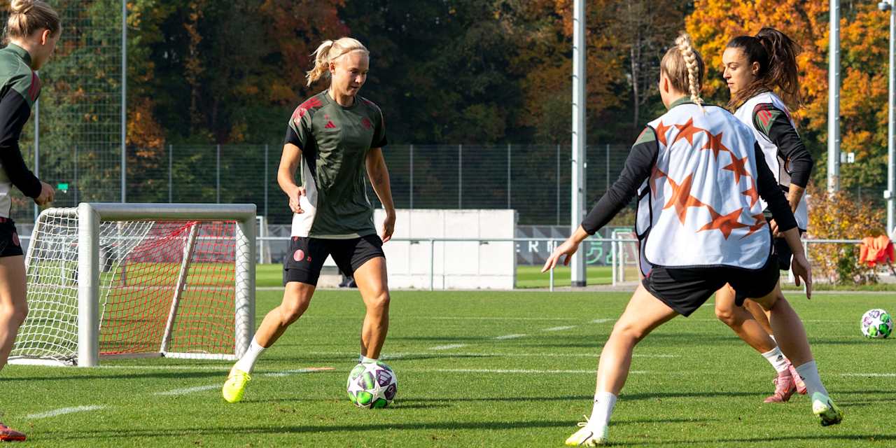 Pernille Harder Training Bayern