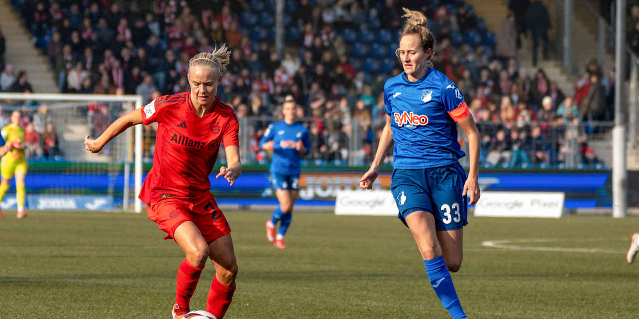 Pernille Harder im Zuge des Auswärtsspiels bei der TSG Hoffenheim in der Saison 2024/25.