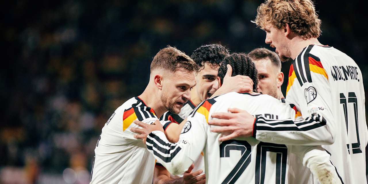 Joshua Kimmich Germany goal Slovakia