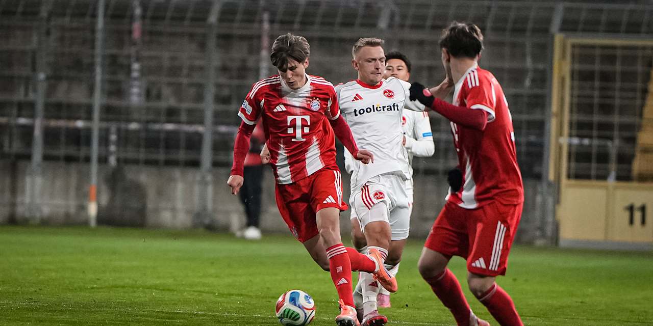 Spielszene aus dem Heimspiel der FC Bayern Amateure gegen den 1. FC Nürnberg