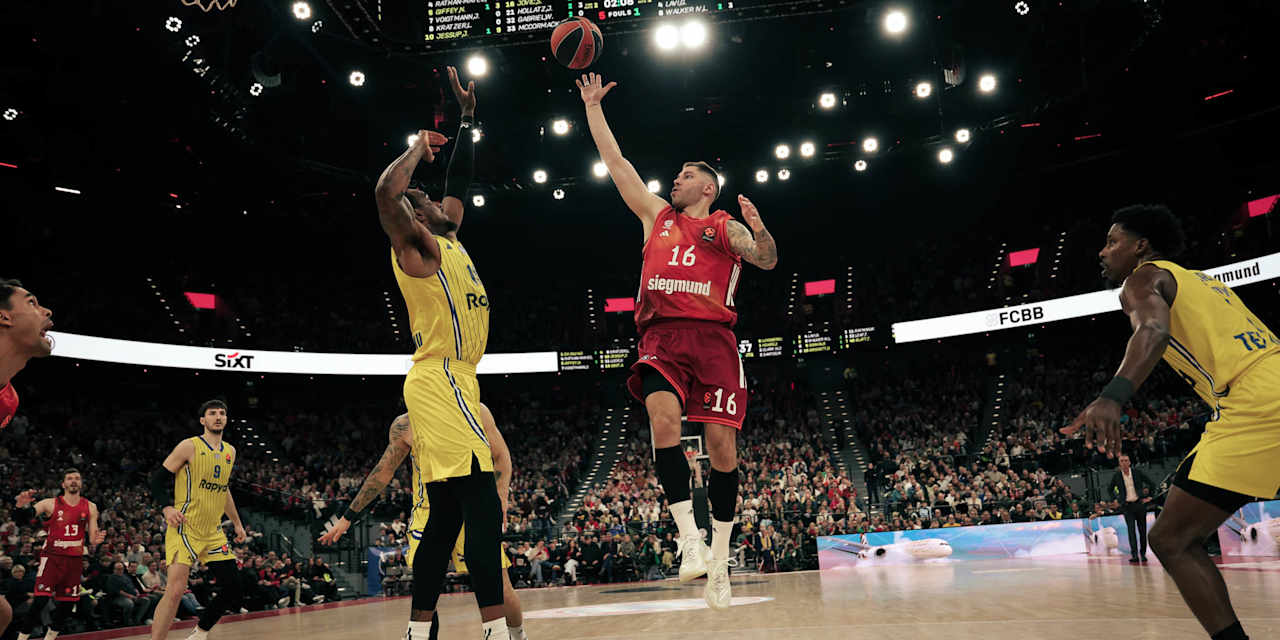 Stefan Jovic Layup