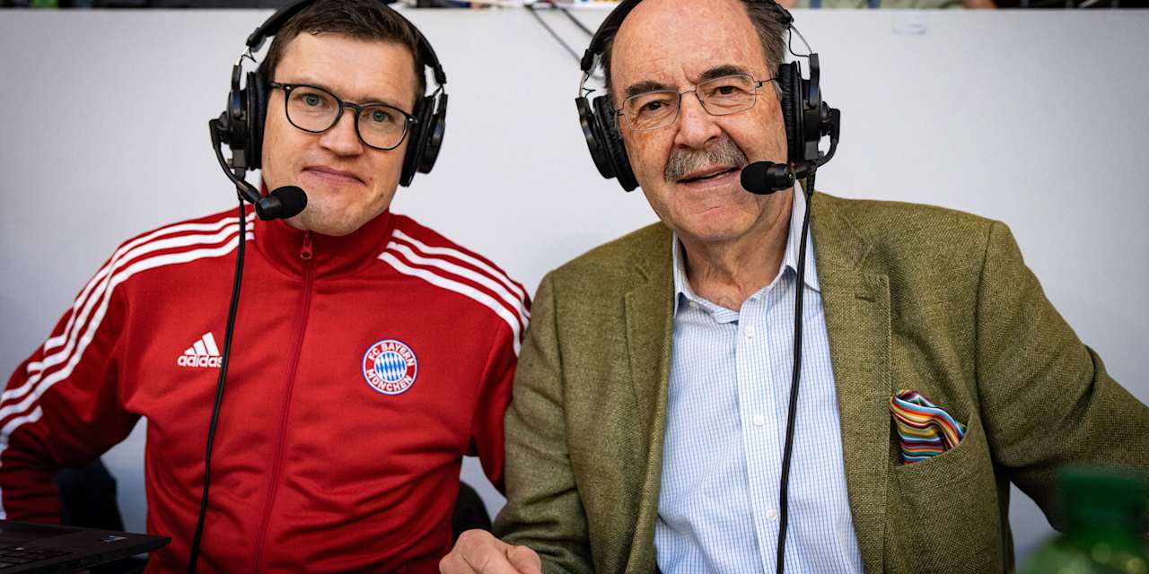 Martin Sedlacek und Fritz von Thurn und Taxis auf der Pressetribüne der Allianz Arena