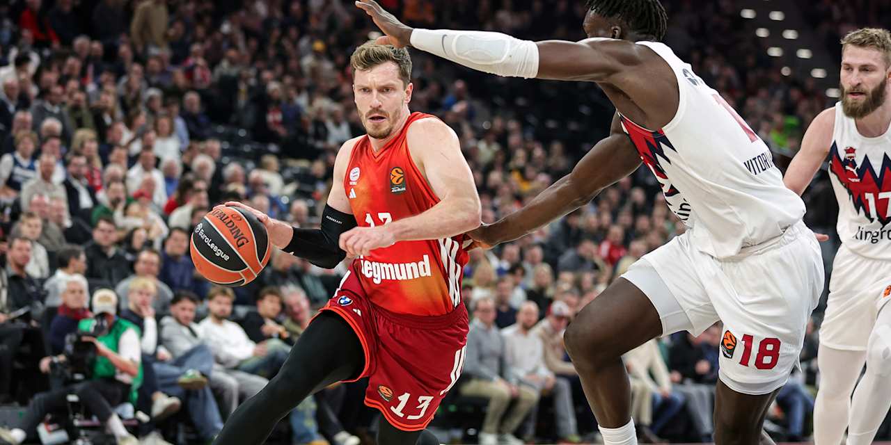 Andreas Obst Dribbling