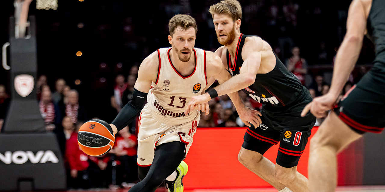 Andreas Obst Dribbling