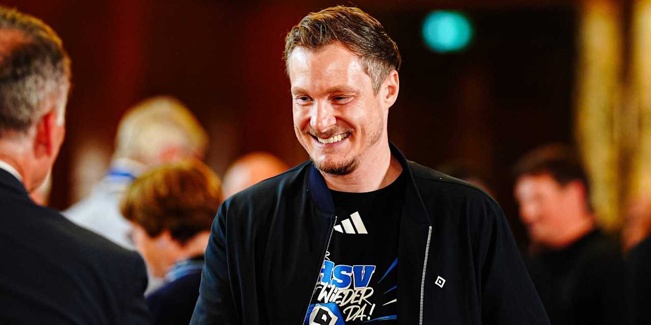 Marcell Jansen grinst in die Kamera.