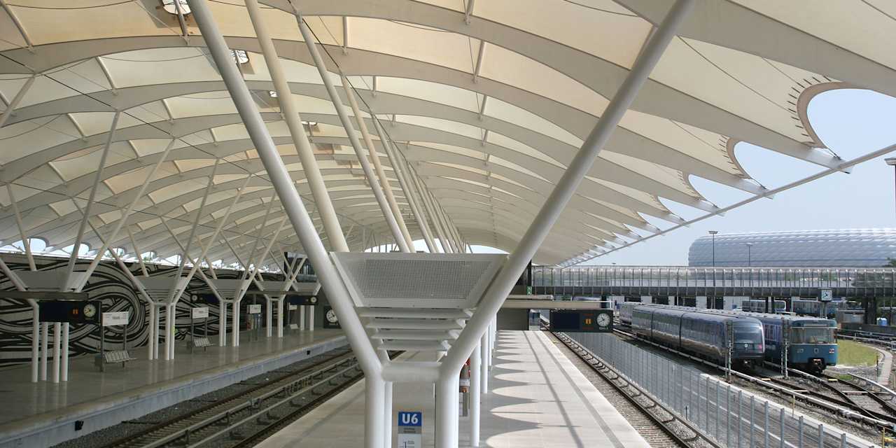 U-Bahnhof Fröttmaning bei der Allianz Arena in München