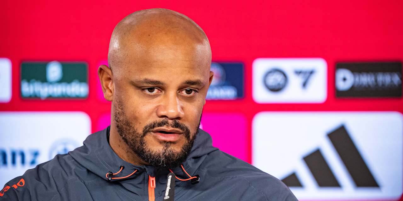 Vincent Kompany spricht im Pressetalk des FC Bayern vor dem Spiel in Freiburg.