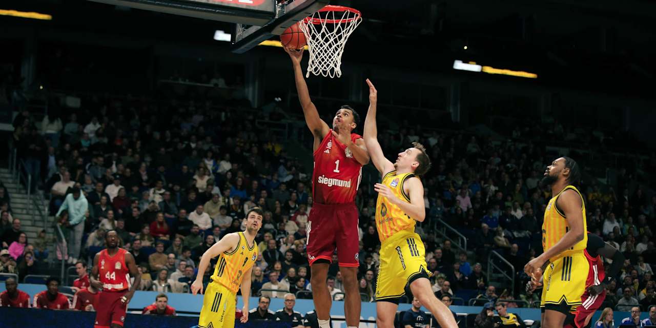 Layup Oscar da Silva