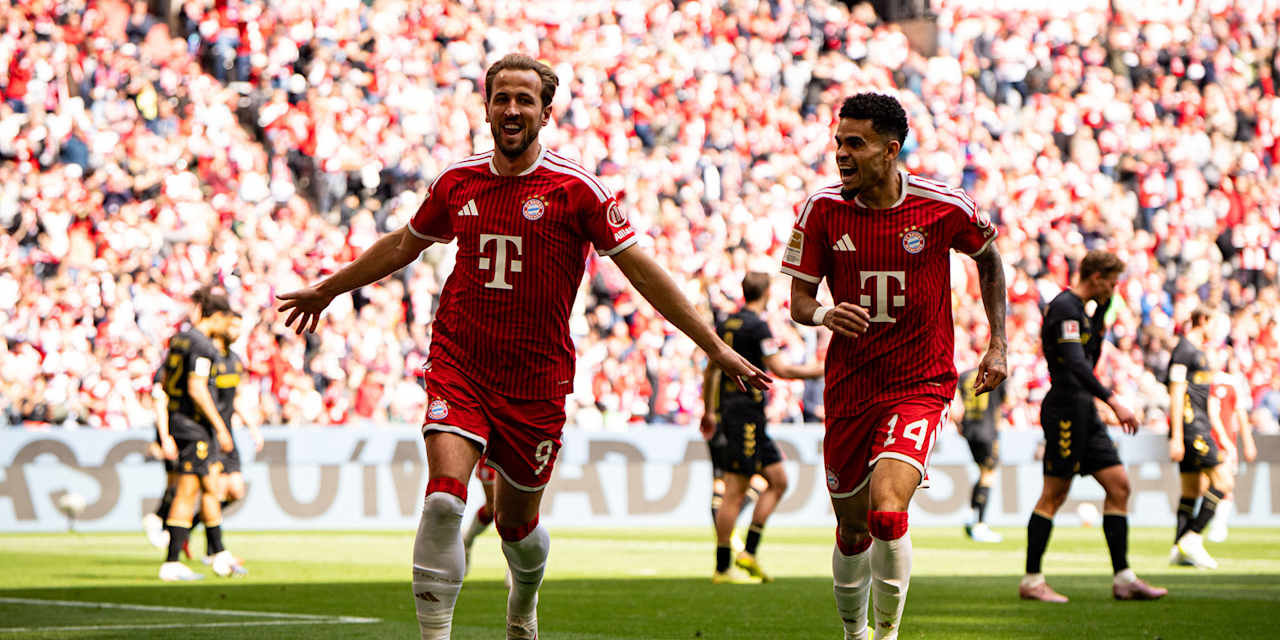 Hary Kane jubelt nach dem 1:0 im Bundesliga-Spiel des FC Bayern gegen den 1. FC Köln