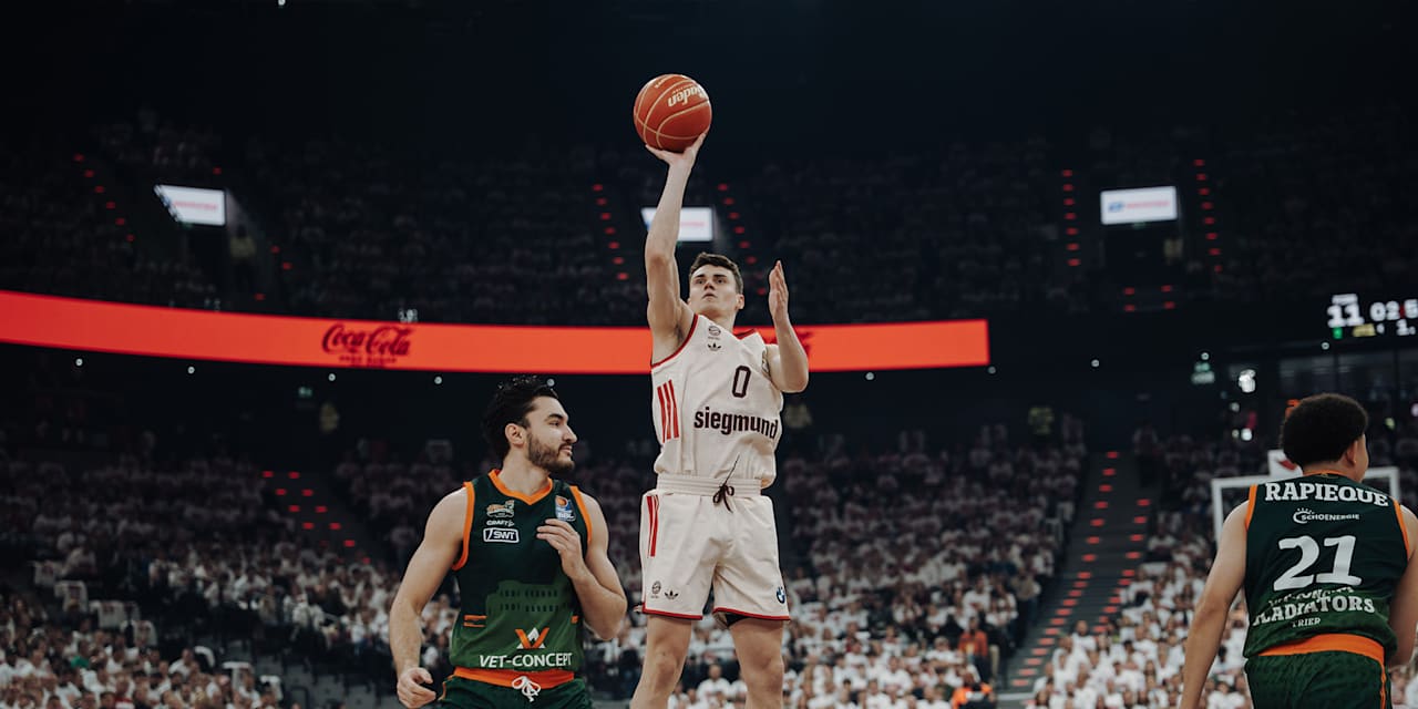 Neno Dimitrijevic Layup