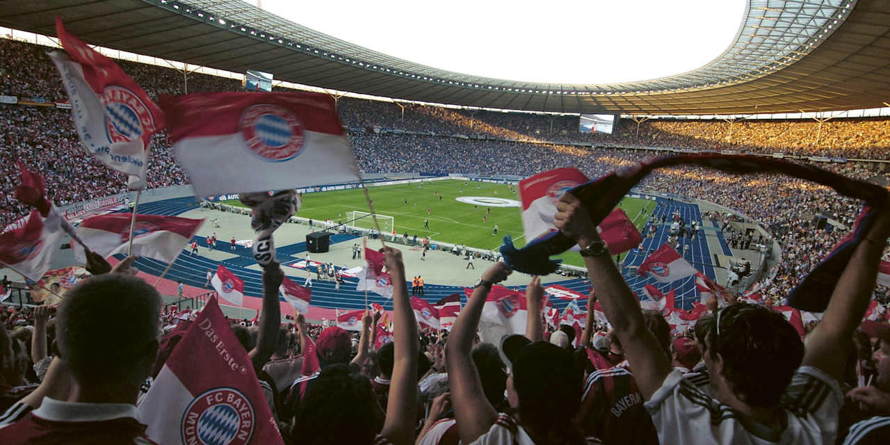 Fans des FC Bayern beim DFB-Pokalfinale in Berlin