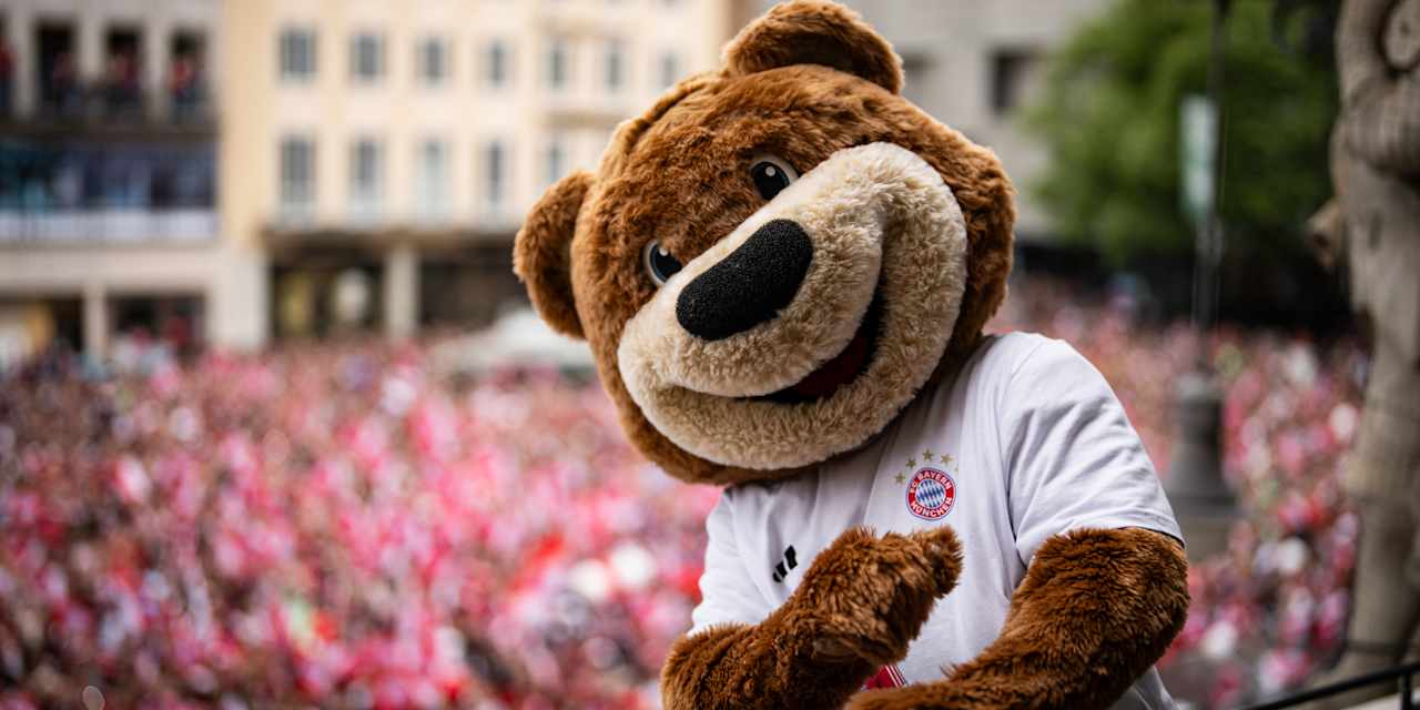 Berni auf dem Rathausbalkon